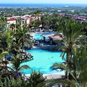 Palm Oasis Szálloda